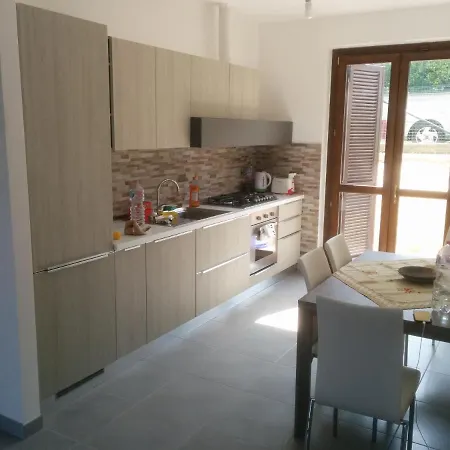 Panoramico San Costanzo, 7km Dal Mare Апартаменты