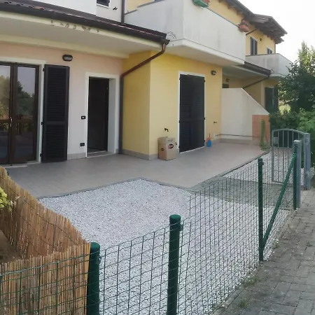 Апартаменты Panoramico San Costanzo, 7km Dal Mare San Costanzo